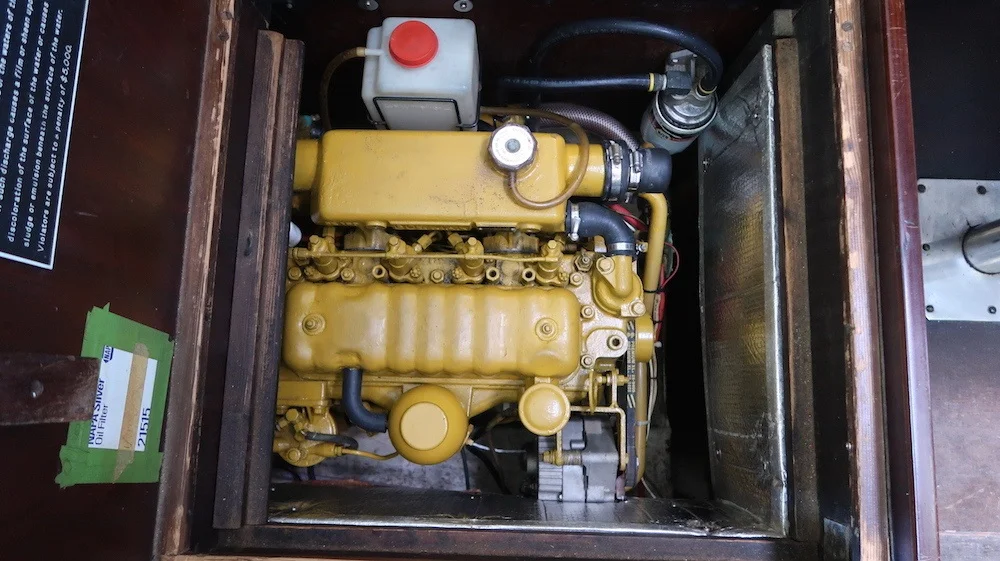 The simple and reliable, Perkins marine diesel engine!