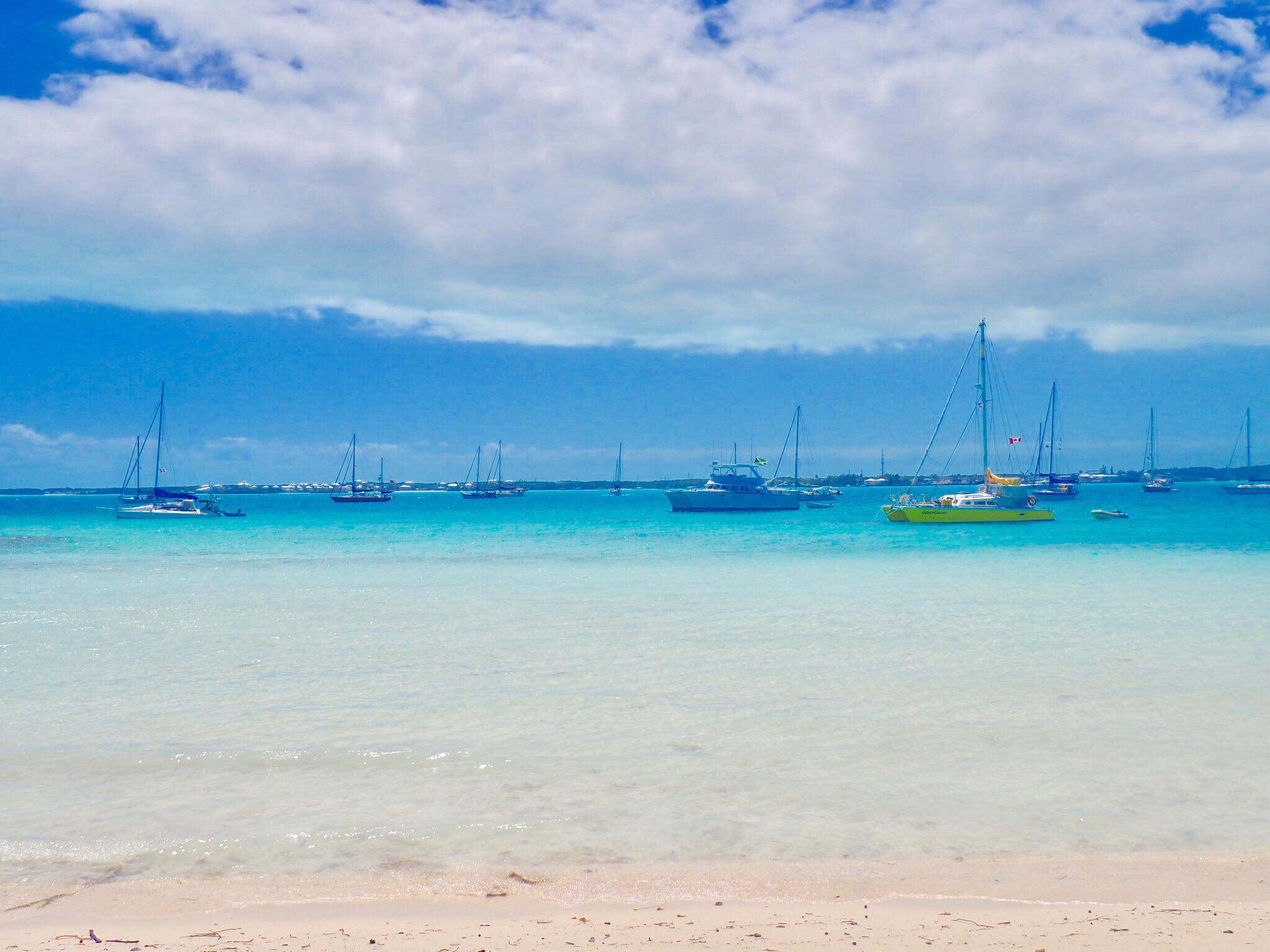 Sailing Life Day 33: Maundy Thursday in George Town, Exumas, Bahamas