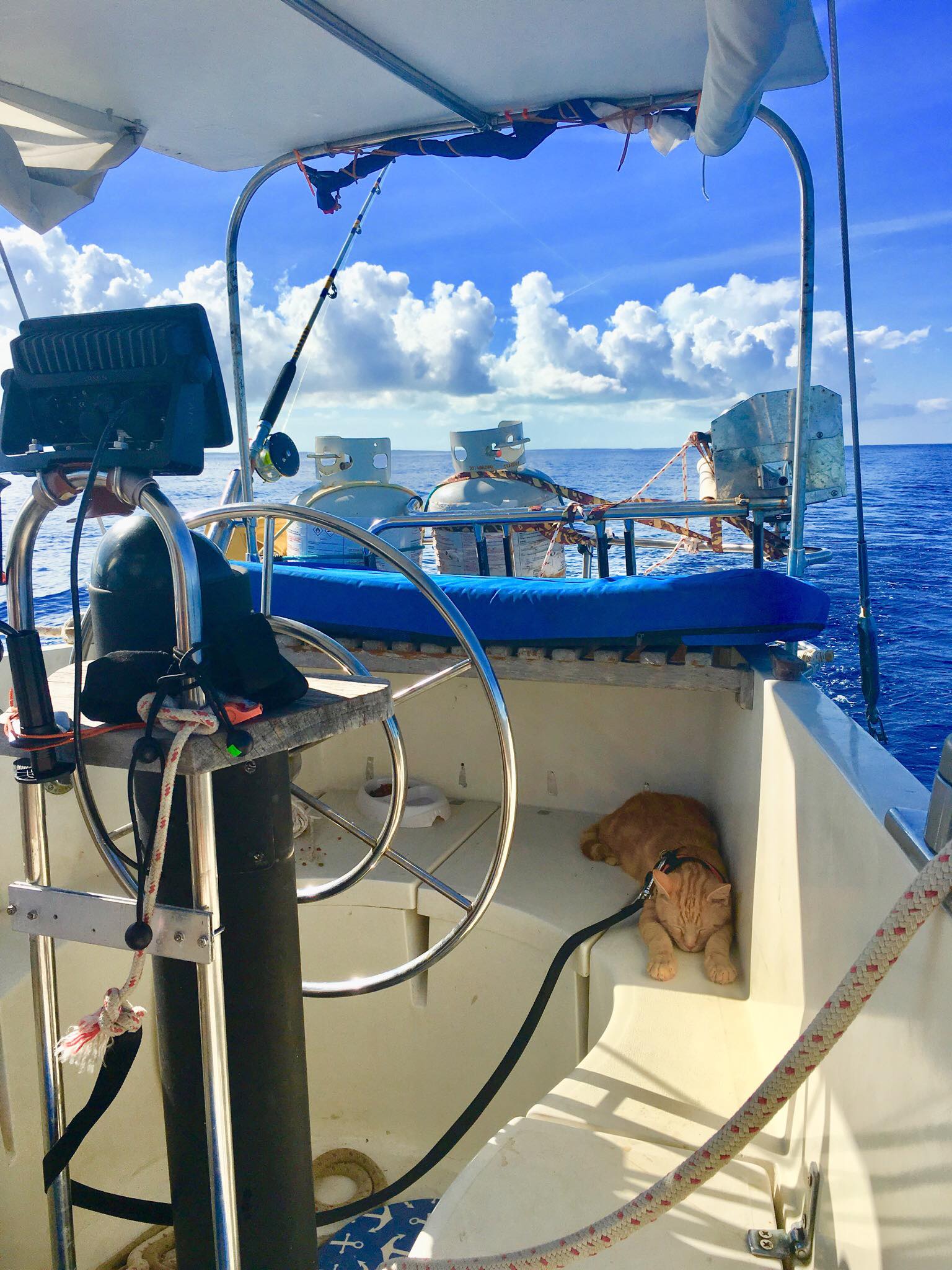 Sailing Life Day 40: Sailing from Calabash Bay in Northern Tip of Long Island to Clarence Town -47 NM