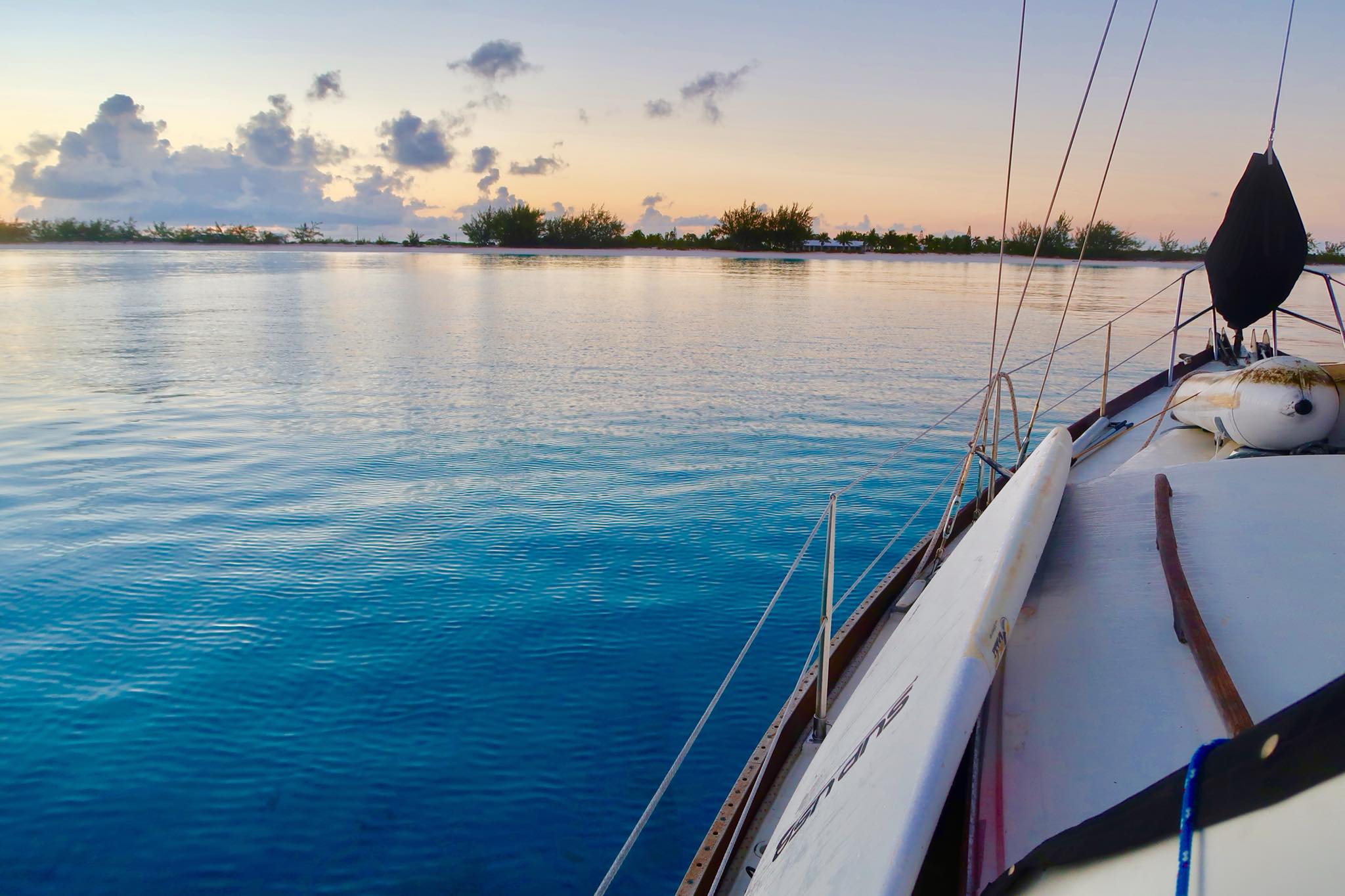 Sailing Life Day 40: Sailing from Calabash Bay in Northern Tip of Long Island to Clarence Town -47 NM