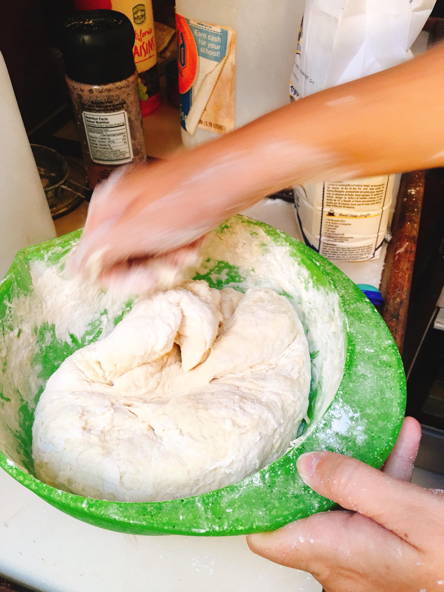 Sailing Life Day 76: Learning how to make homemade bread on the boat! 🤗