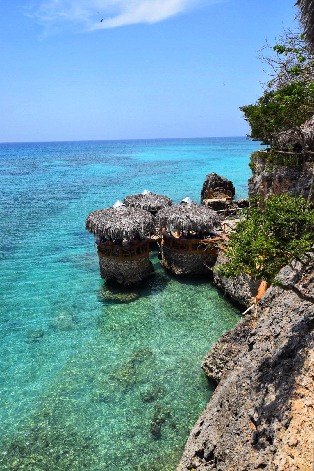 Liveaboard Life Day 101: Motorbike Trip to Fricolandia in Luperon, Dominican Republic