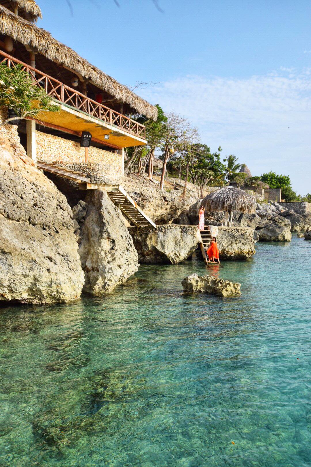 Liveaboard Life Day 101: Motorbike Trip to Fricolandia in Luperon, Dominican Republic