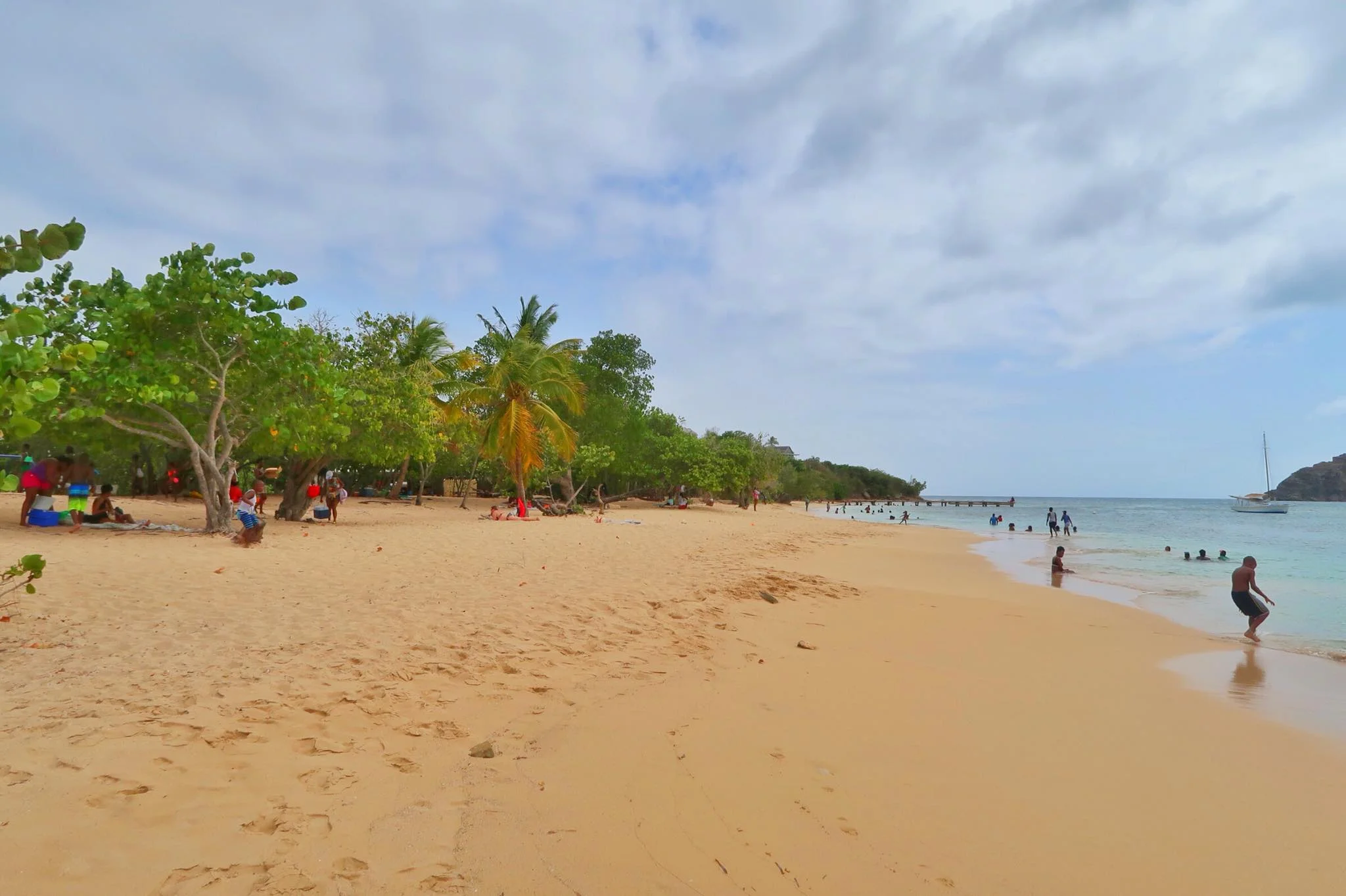 Kach Solo Sailing Adventures: July 1 to 5 in Antigua 