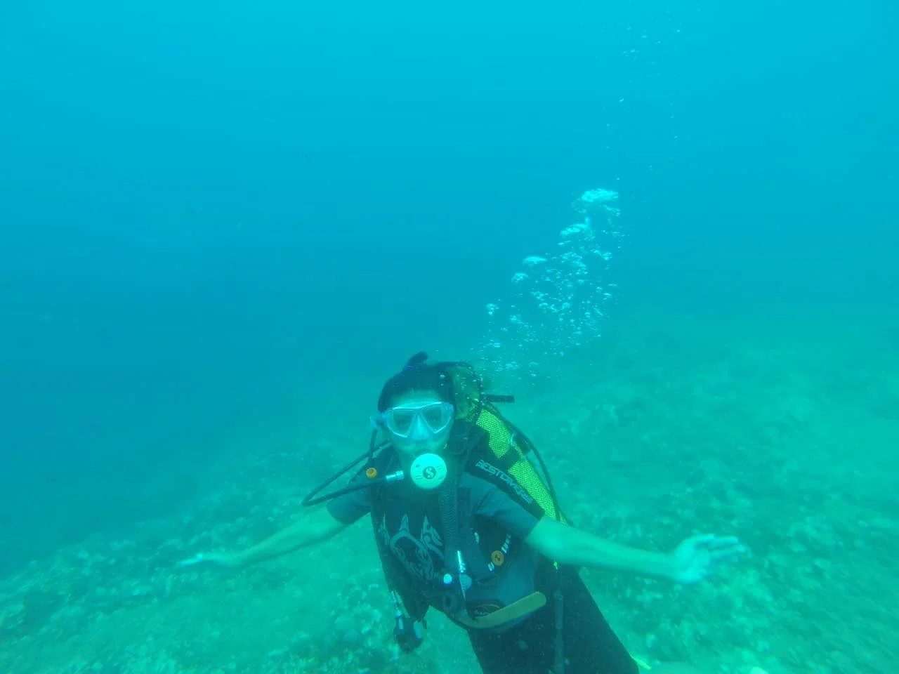Kach Solo Travels Day 9: Scuba Diving in Herceg Novi, Montenegro with Diving Montenegro Herceg Novi!