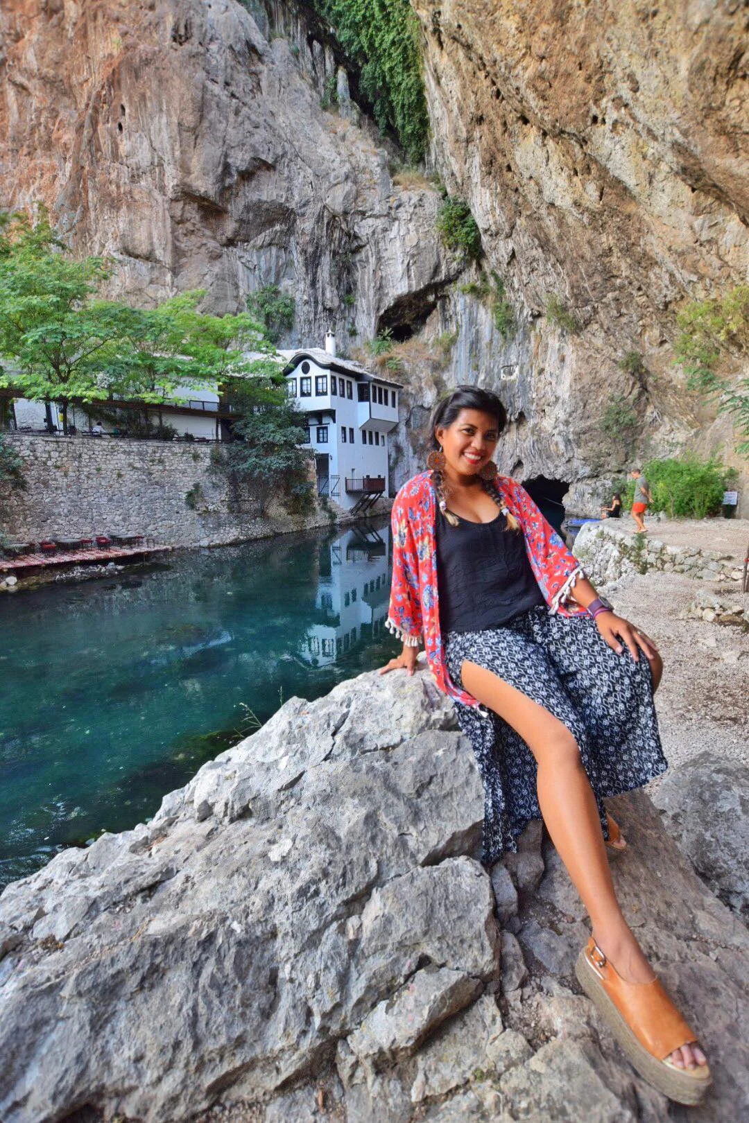 Kach Solo Travels Day 12: Now in Bosnia & Herzegovina, my country #105! ❤️