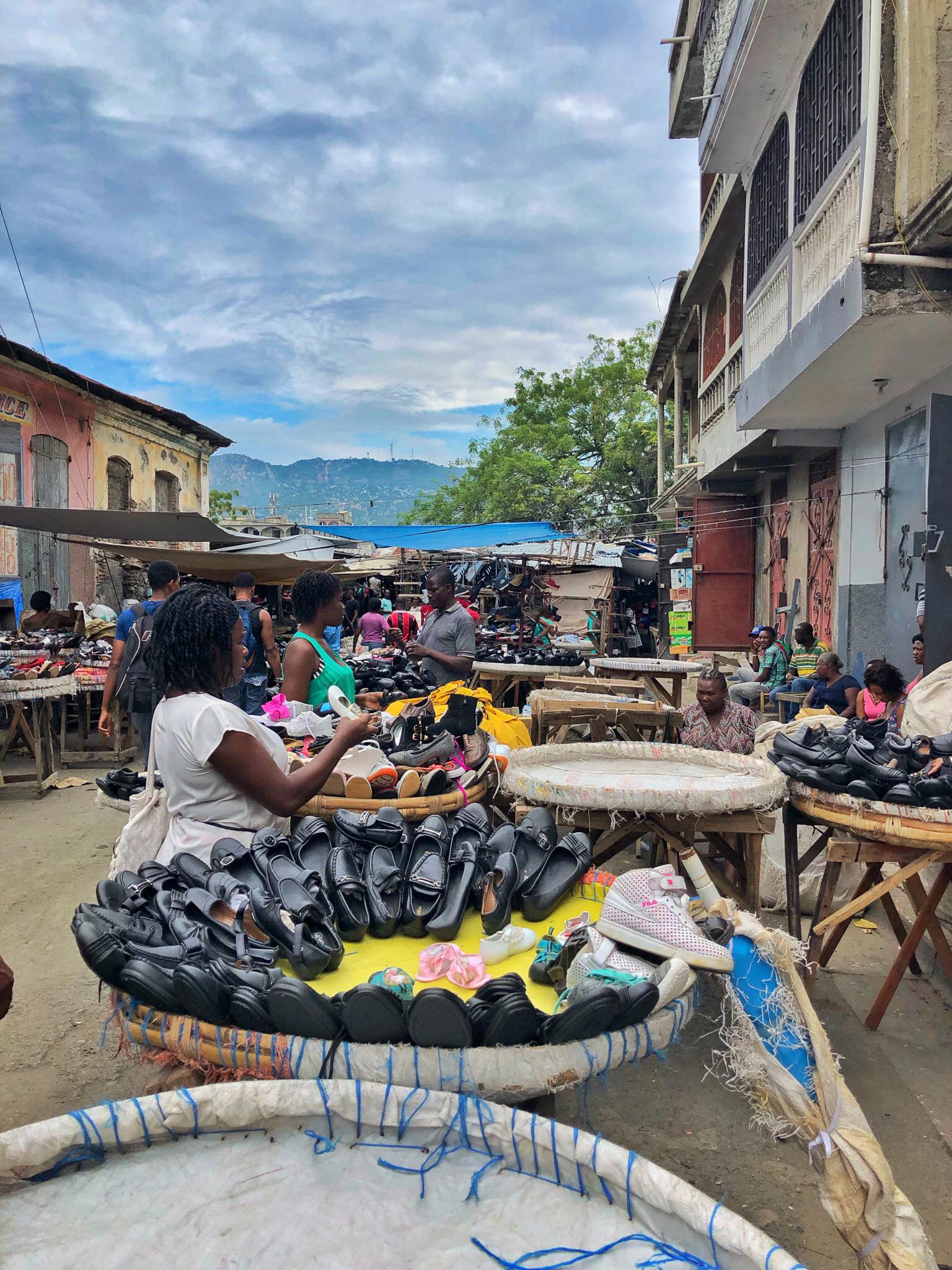 Liveaboard Life Day 278: 1st Day exploring Cap Haitien, Haiti