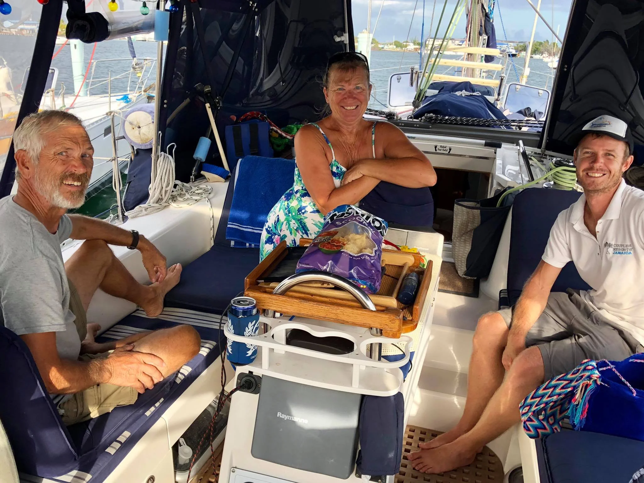Sailing Life Day 398 Went to fellow cruisers' boat.jpg
