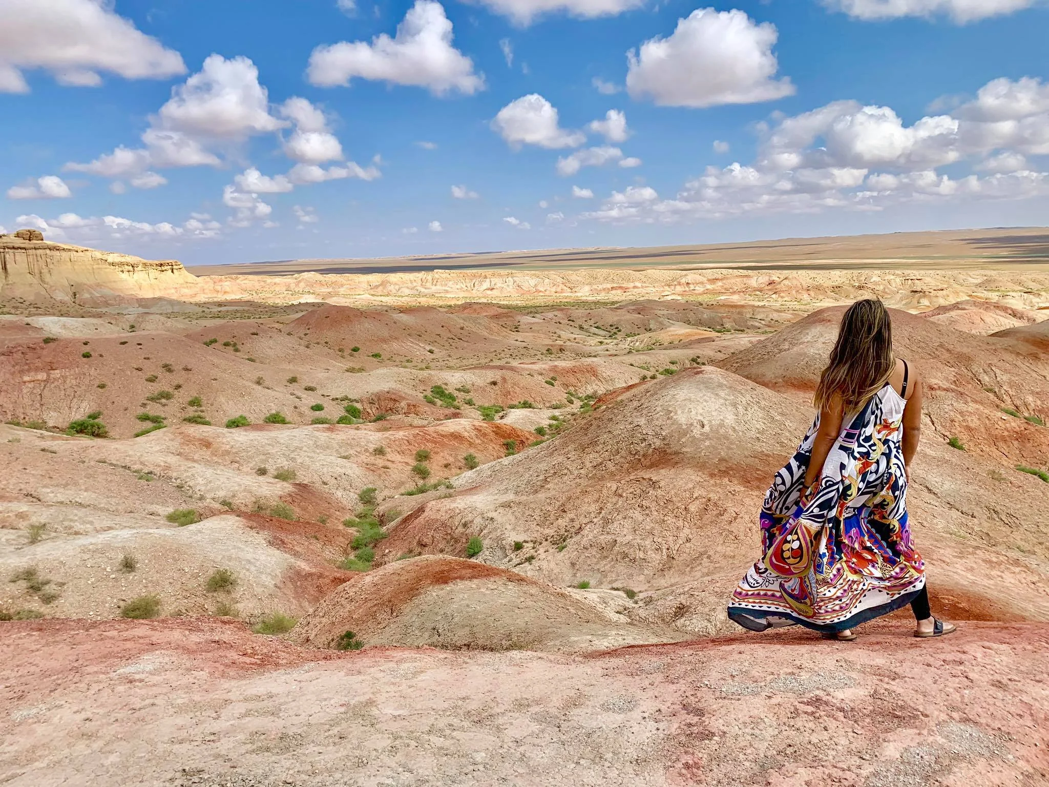 Kach Solo Travels in 2019 Gobi desert with Vast Steppe Mongolia!4.jpg