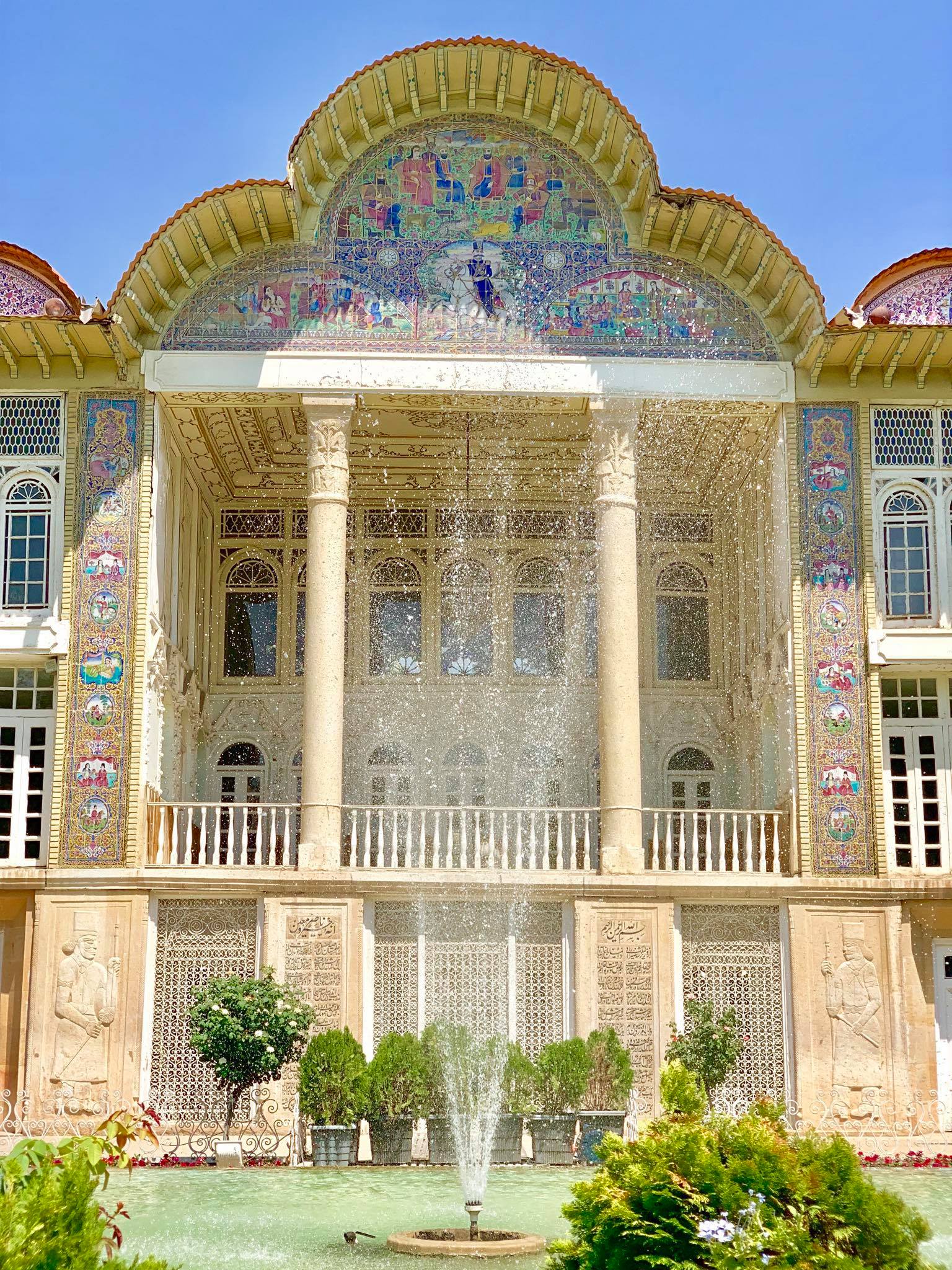 Kach Solo Travels in 2019 Full day tour of Shiraz4.jpg