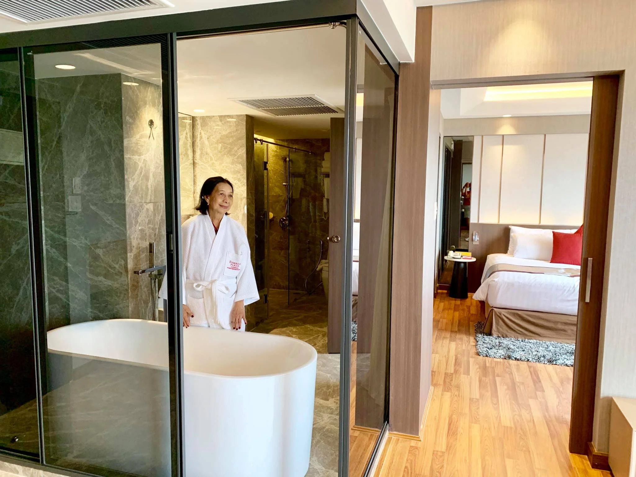 Kach Solo Travels in 2019 What a beautiful week in Bangkok5.jpg