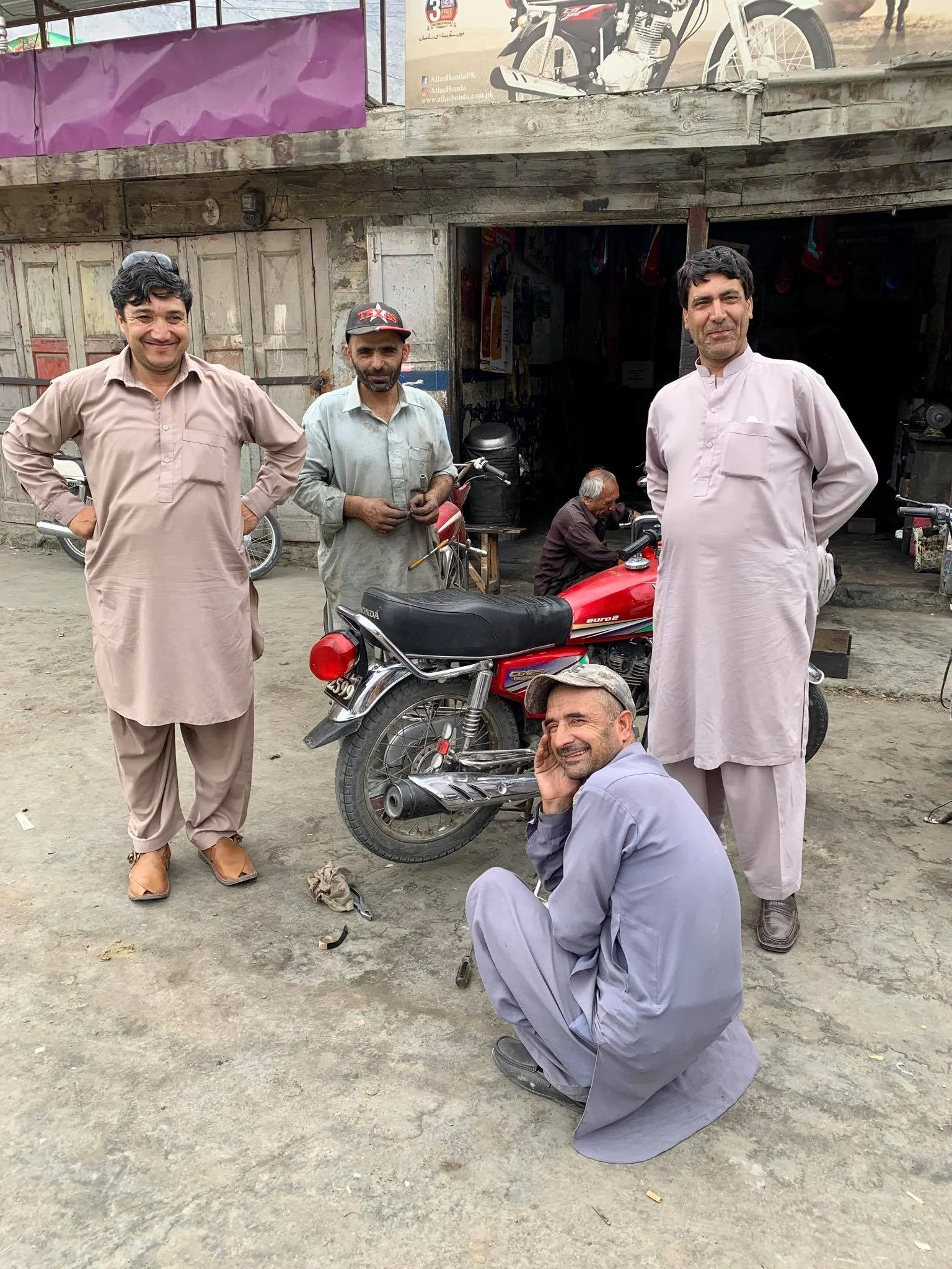 Kach Solo Travels in 2019 Naran Kaghan Road14.jpg