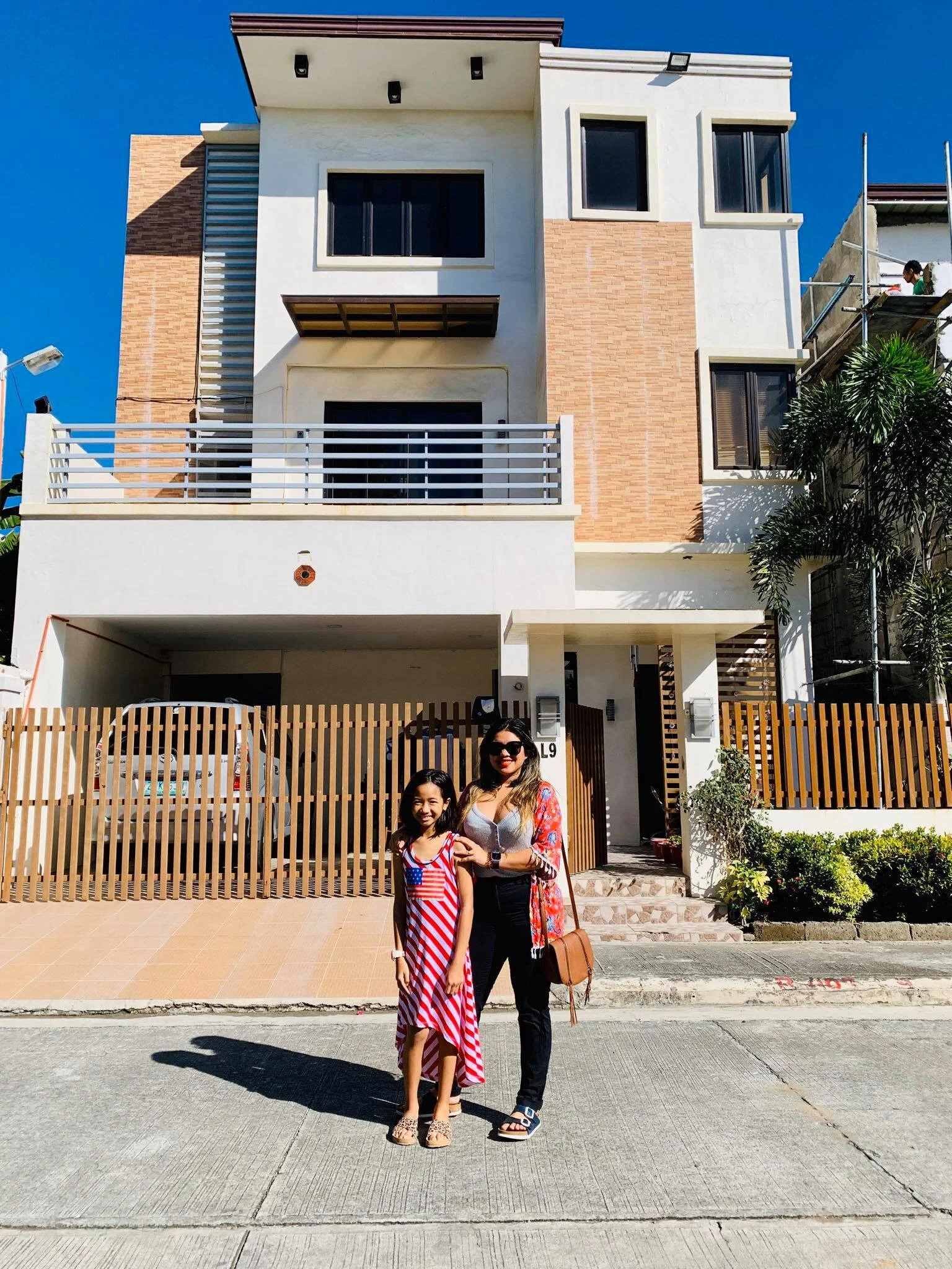 Kach Solo Travels in 2020: Hello from Sta. Rosa, Laguna, Philippines 😍