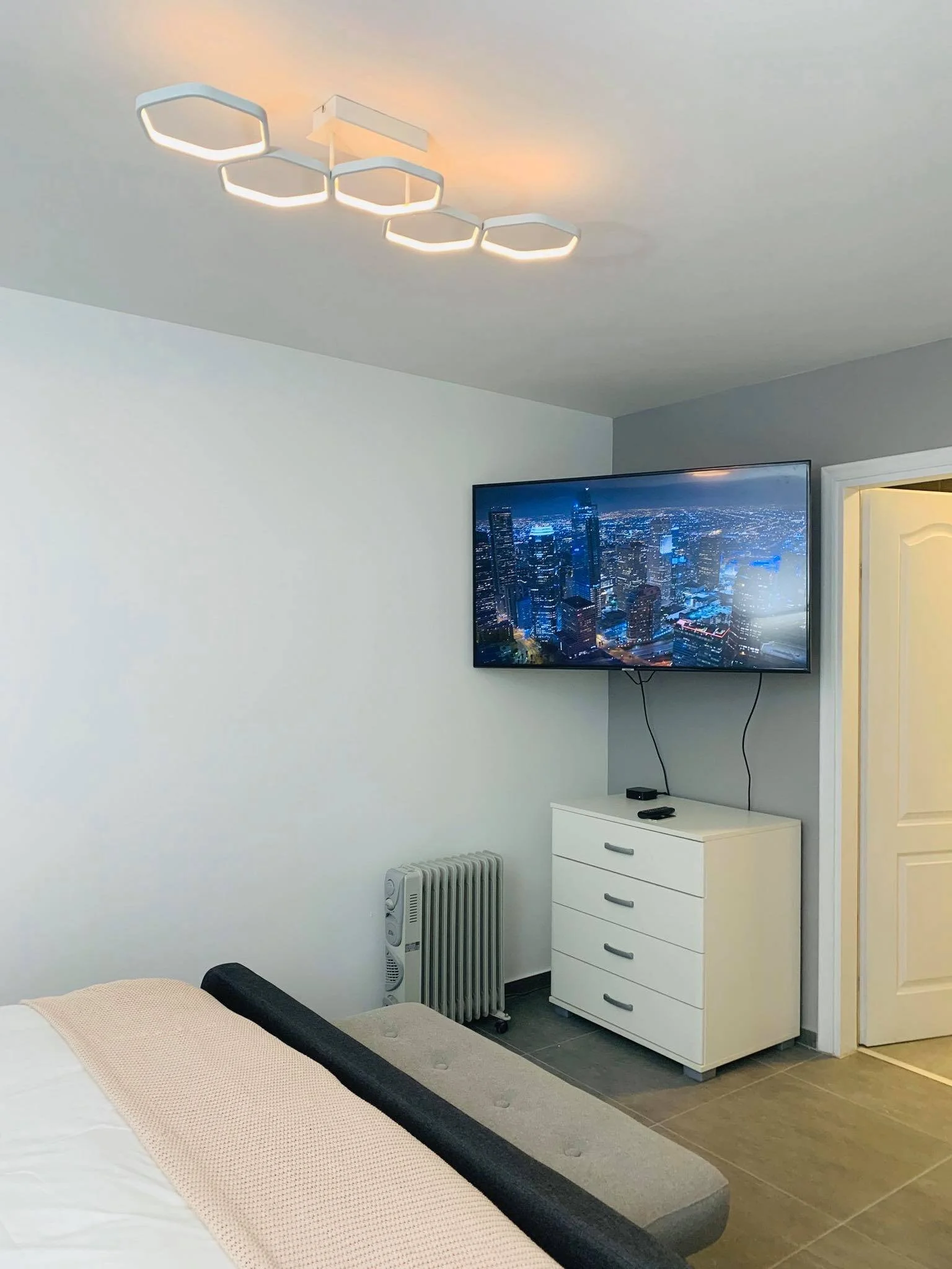 Finished renovating one of our guestrooms6.jpg