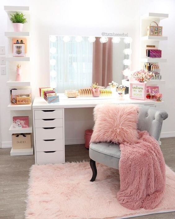 21 Best Pink Rooms 2021 - Gorgeous Pink Room Decor Ideas