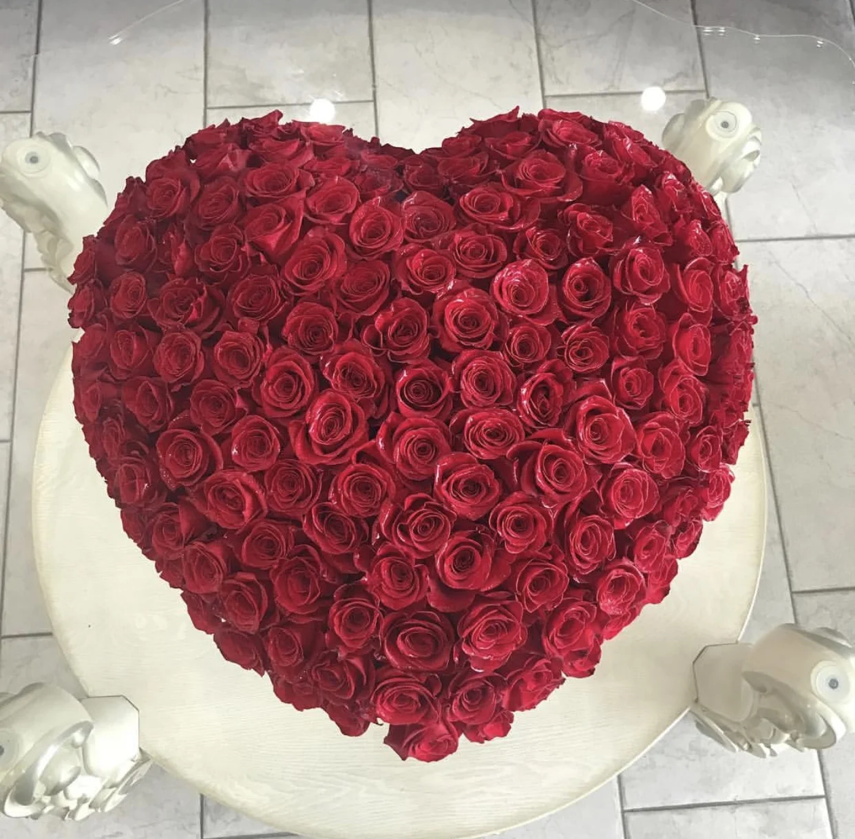 100 Red Rose Heart Dome