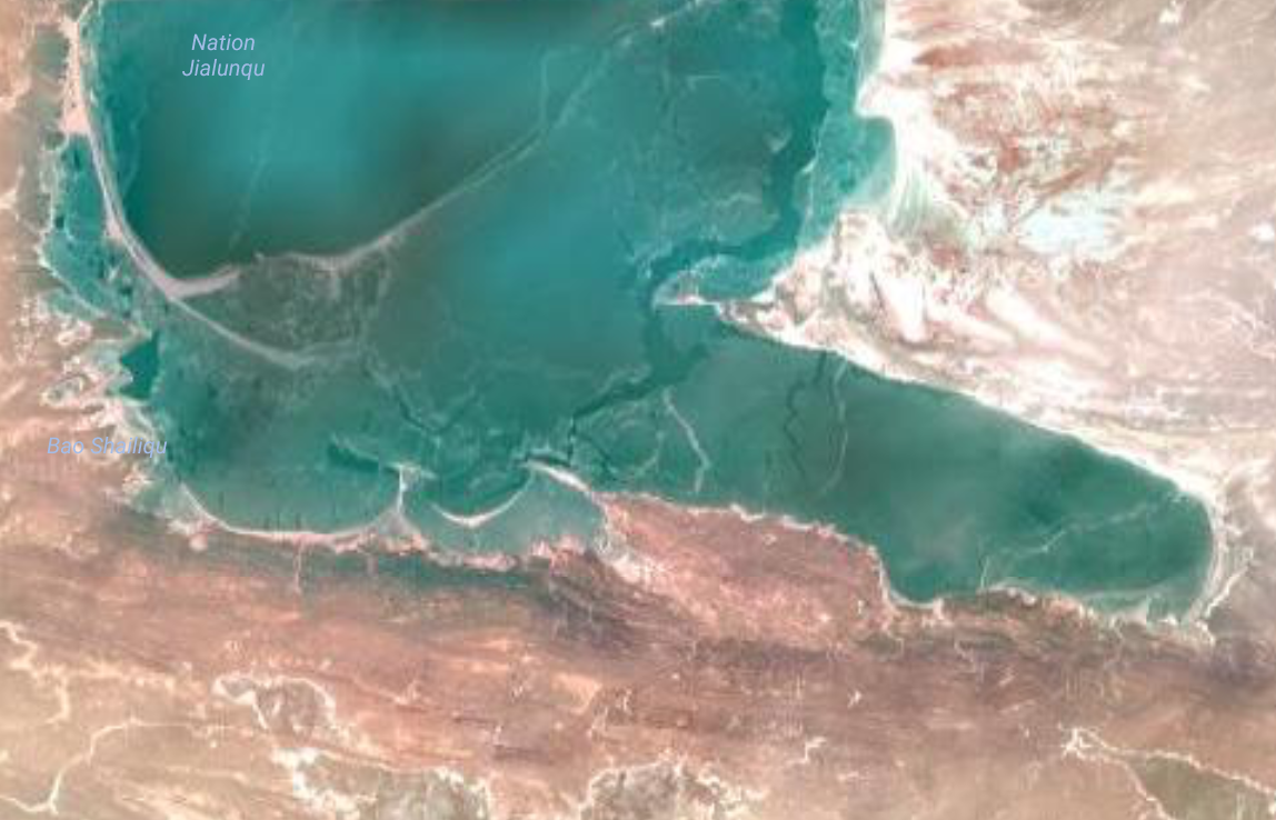 Dujiali Lake, central Qinghai–Tibetan Plateau, China.