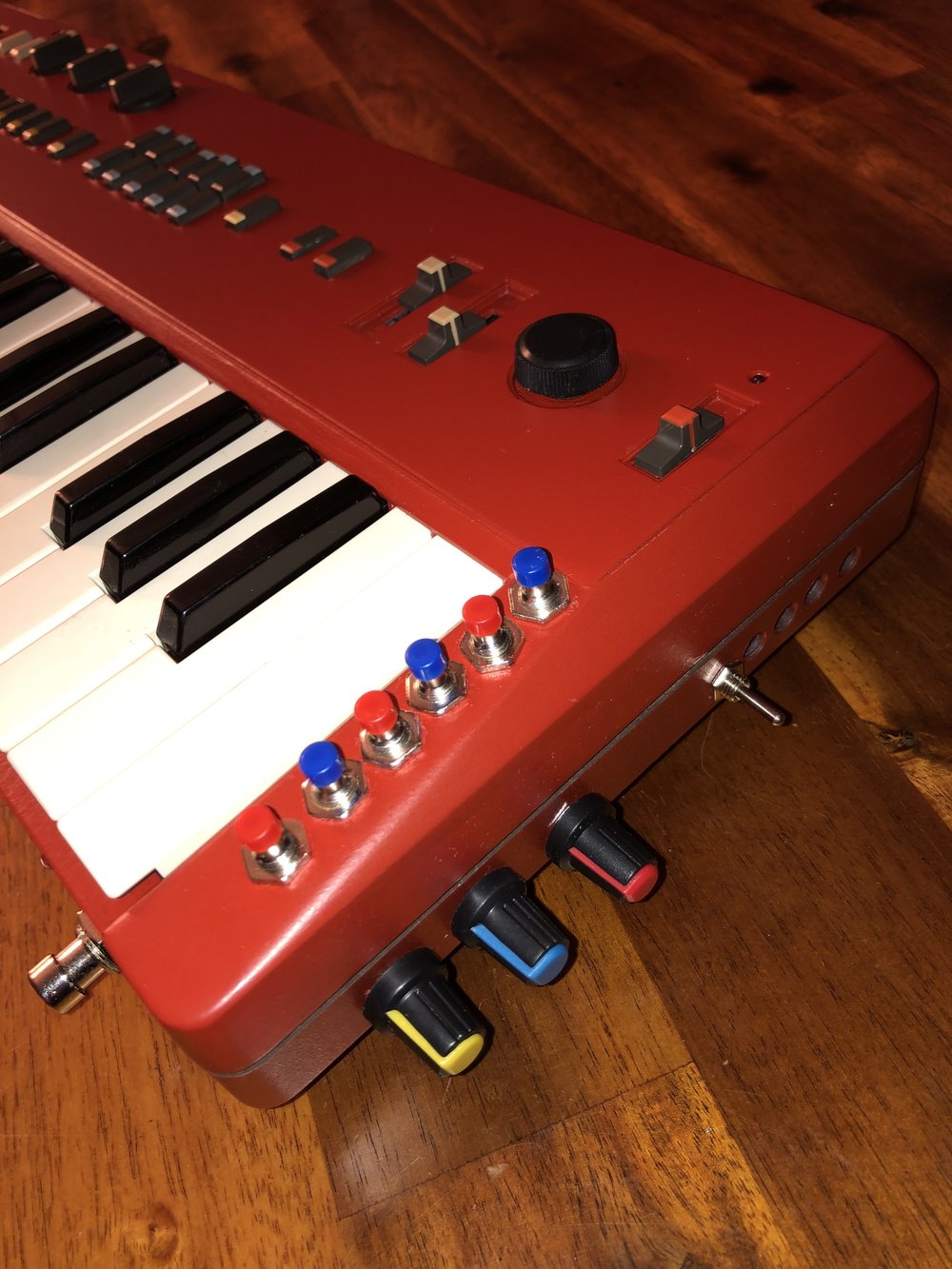 Red Casiotone MT-68 with Bends