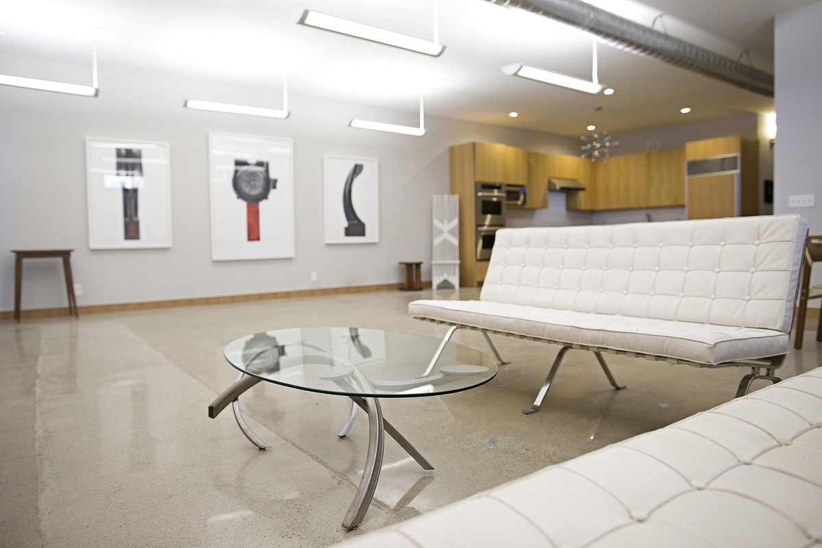 e grand blvd installation web size preview 4.jpg