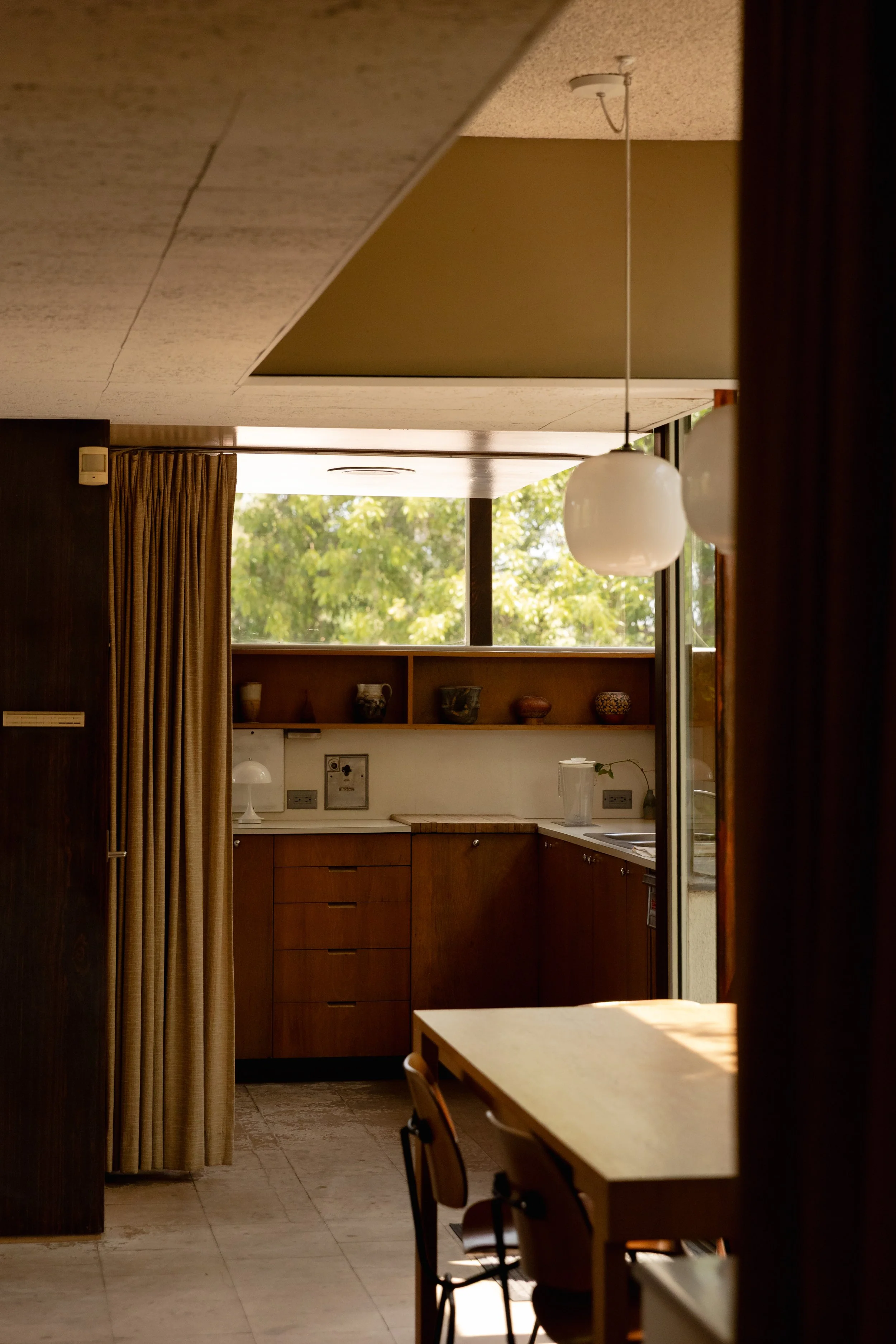 Neutra House-8.jpg