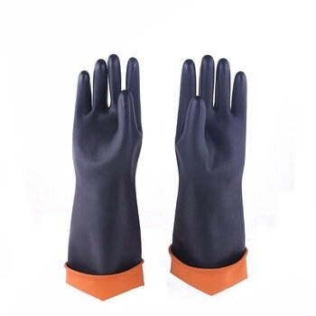 Industrial rubber gloves