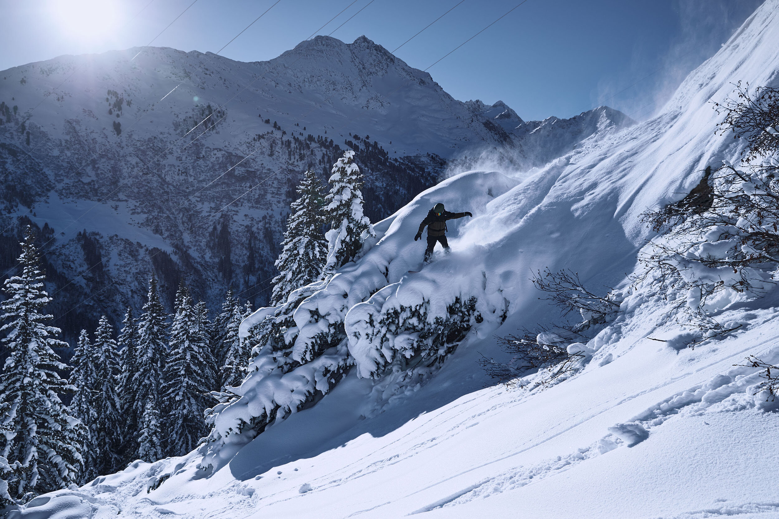 Buff_AW19-20_Alps_03669.jpg