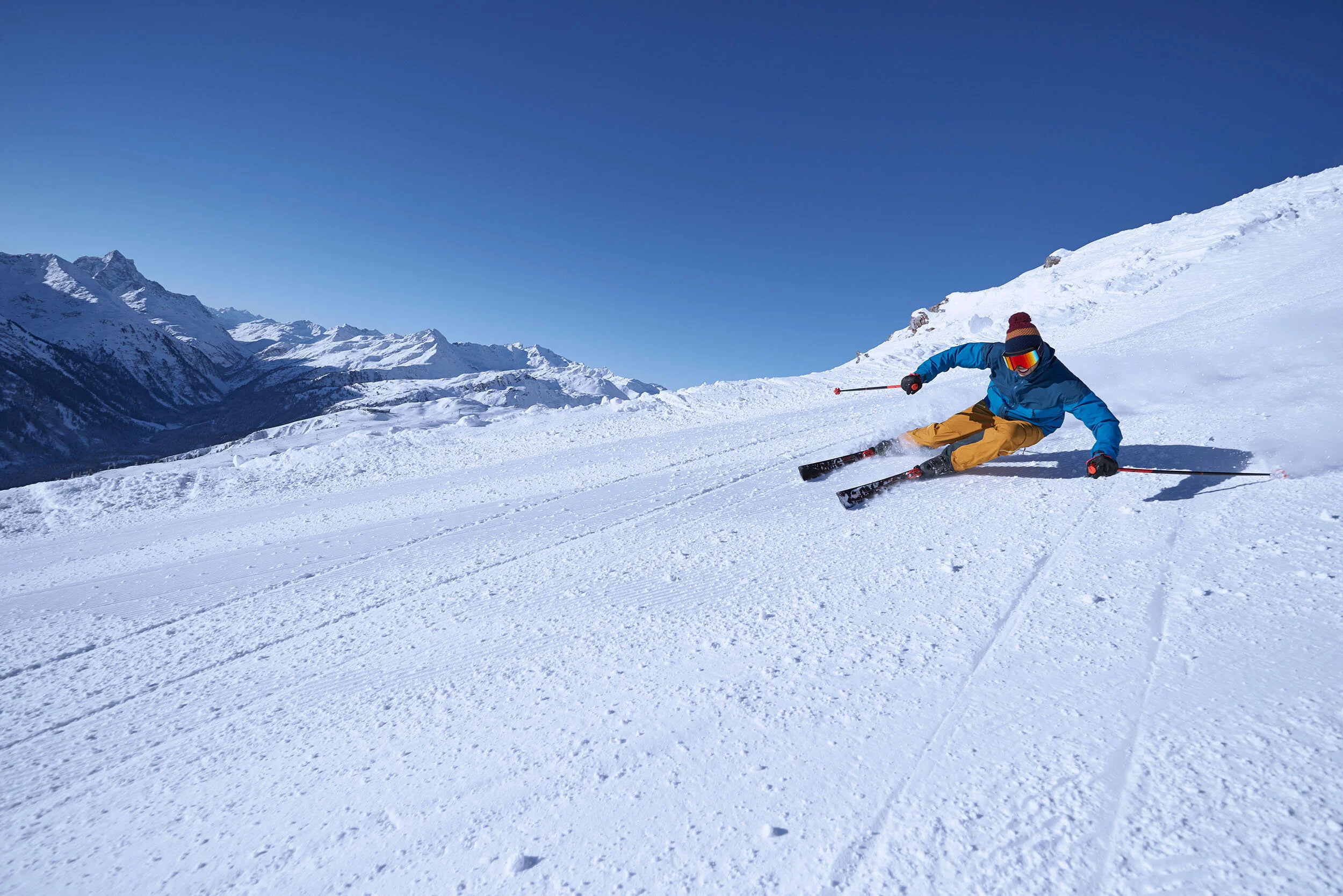Buff_AW19-20_Alps_07695.jpg