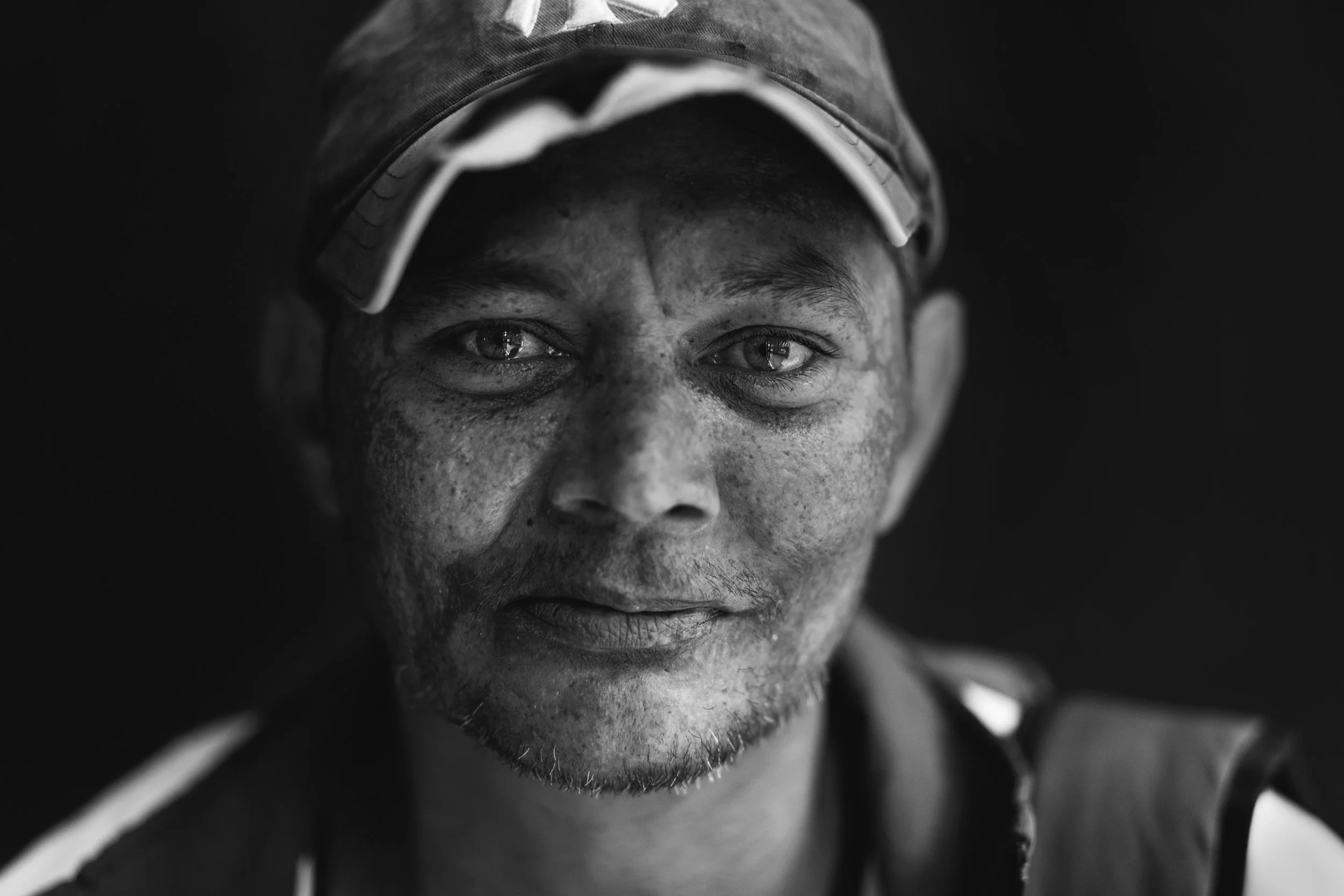 Homeless faces captured by sydney street portrait photographer2.jpg