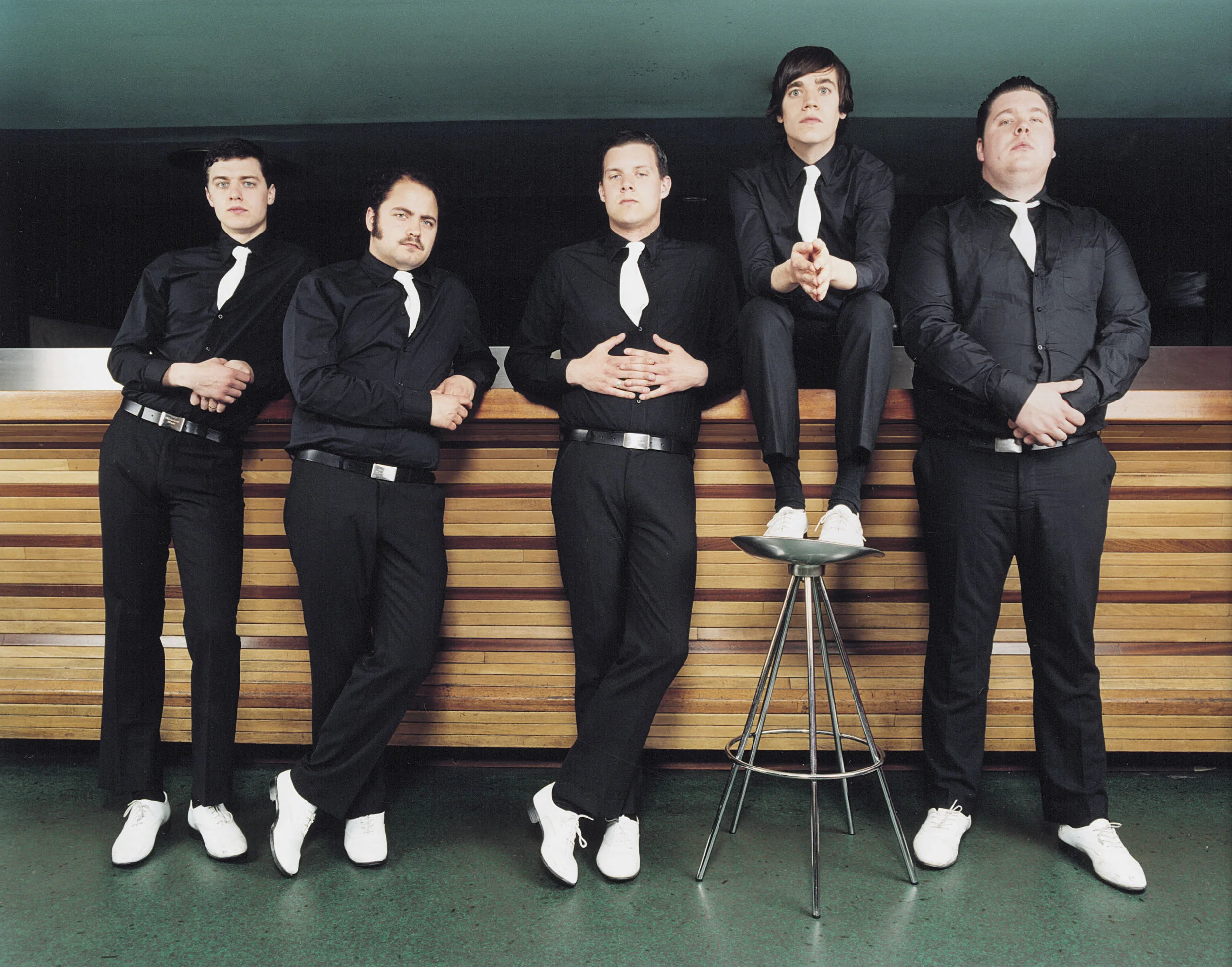 THE HIVES
