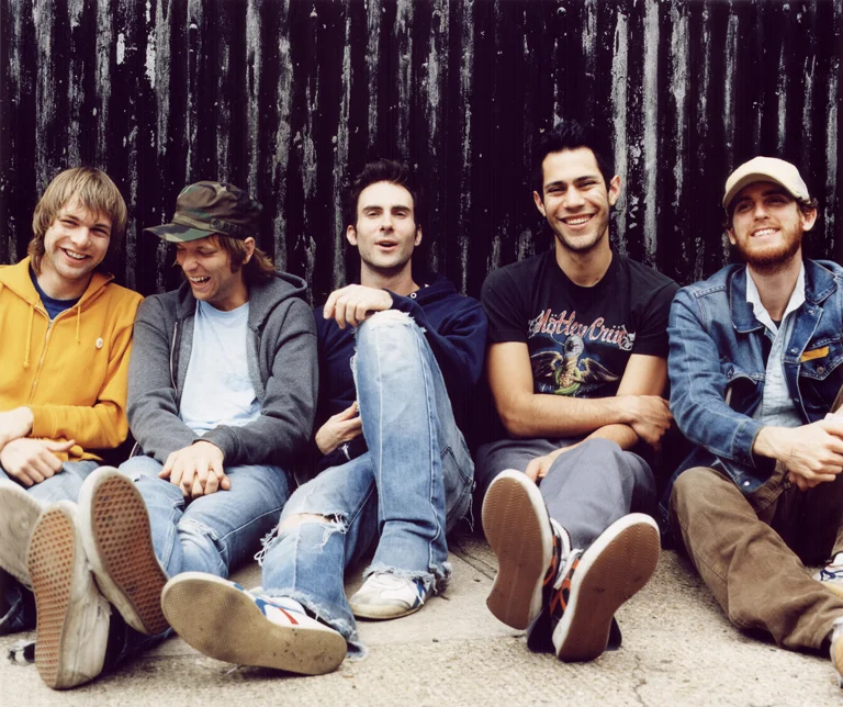 MAROON 5