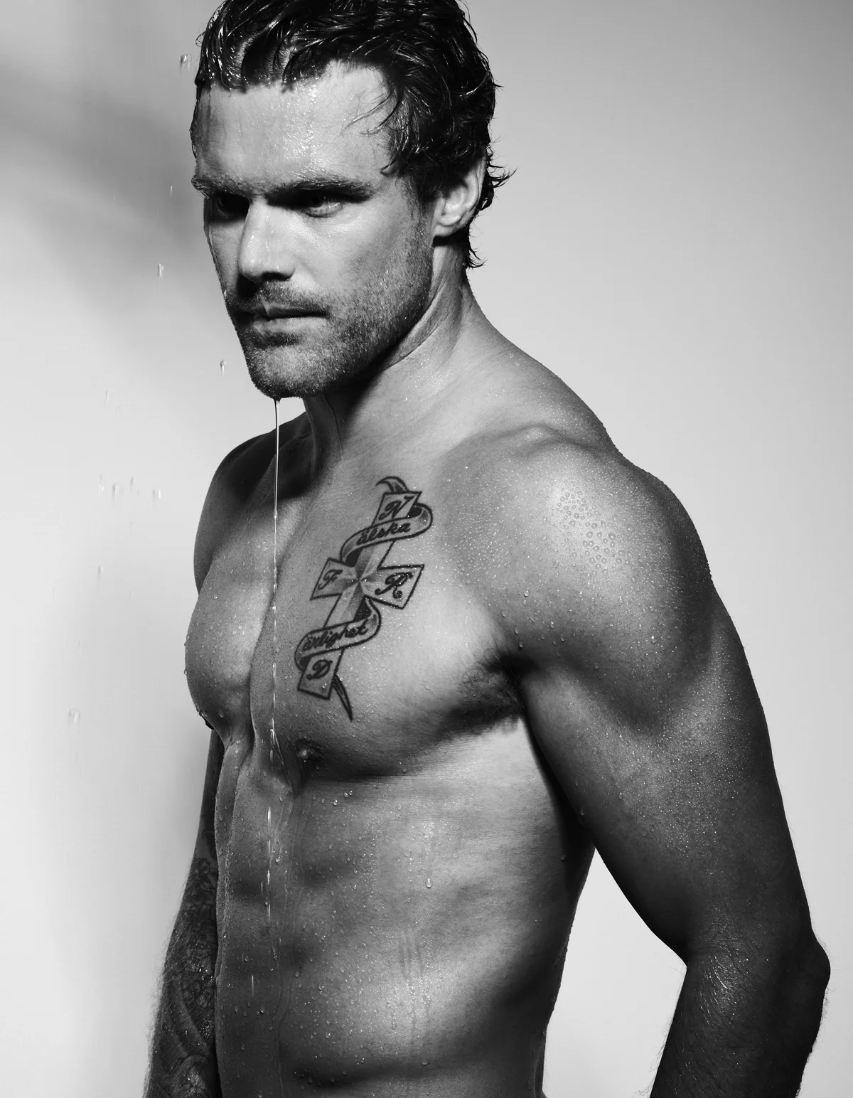 NICK YOUNGQUEST