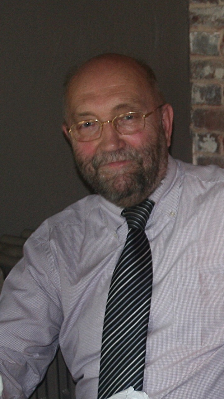 ETIENNE DECLOEDT