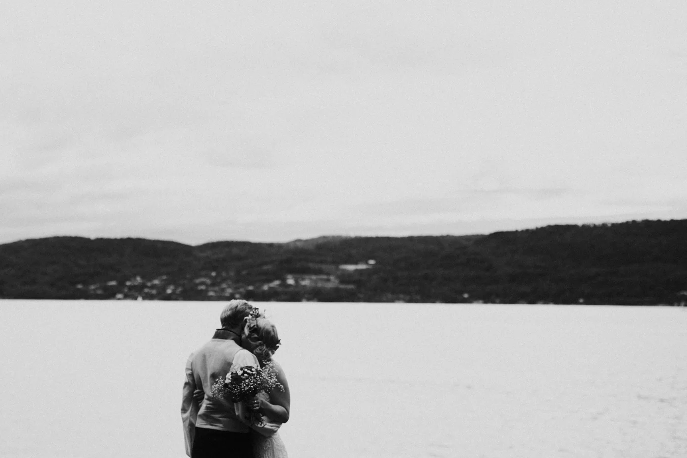 035-bryllupsfotograf-oslo-drobak-laavebryllup-tone-tvedt.jpg