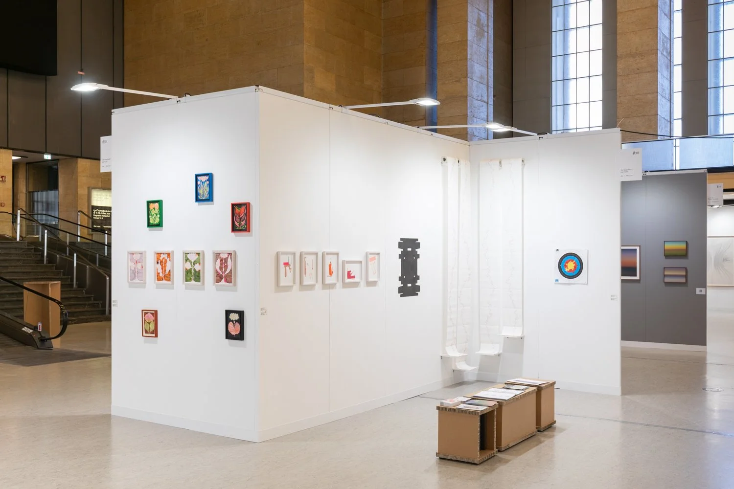J+_paper positions berlin 26_Natalia Carstens Photography_web-18.jpg