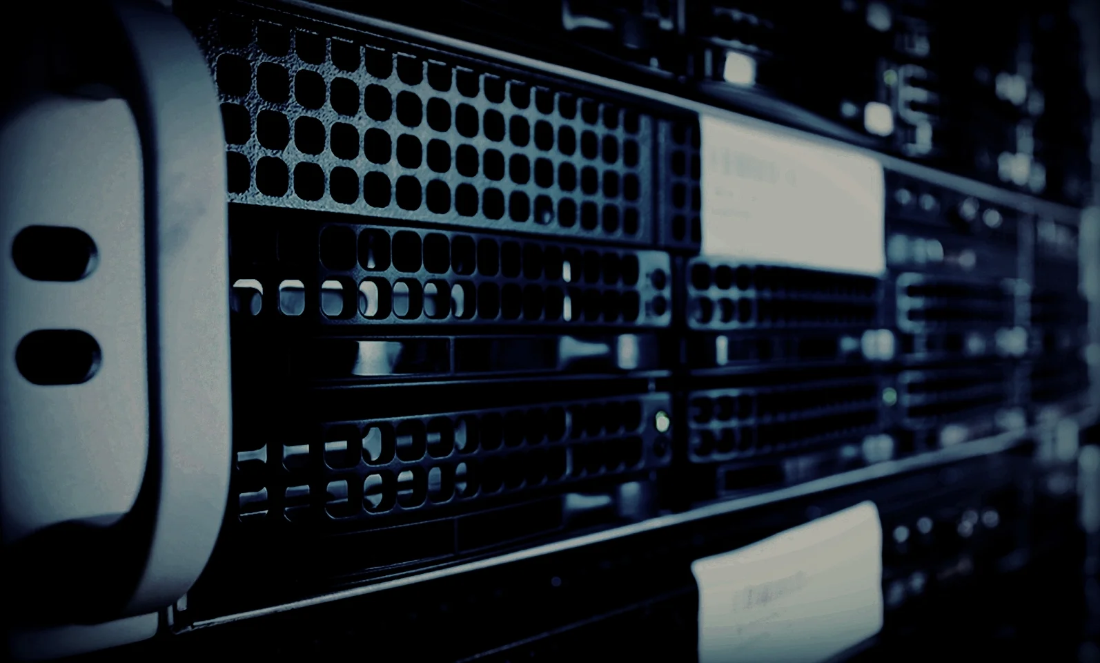 server-1235959.jpg