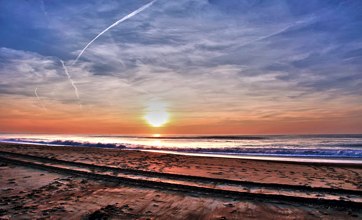 SUNSET LA NORD 3 HDR small.jpg