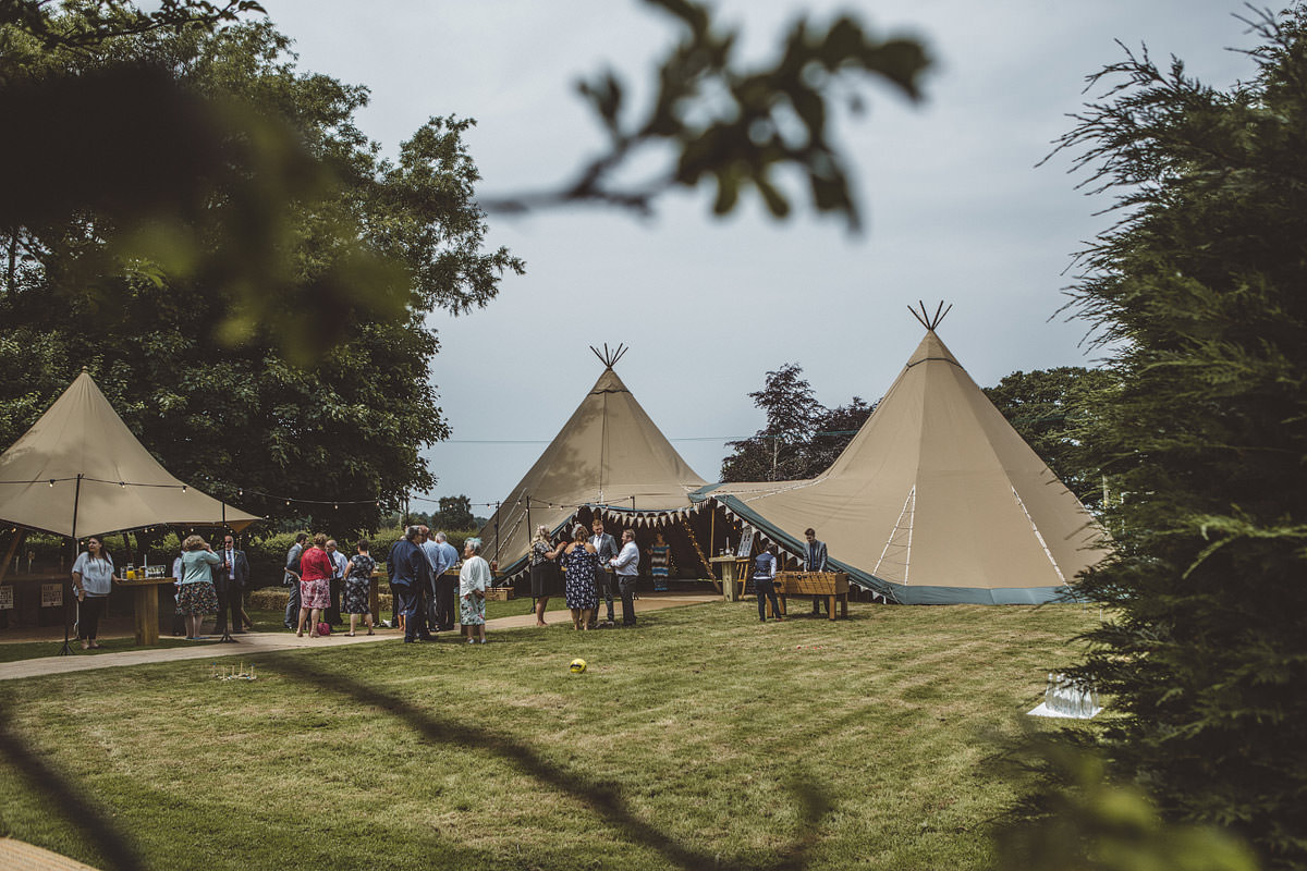 Cholmondeley Arms Tipi Cheshire Wedding Photography - 19.jpg