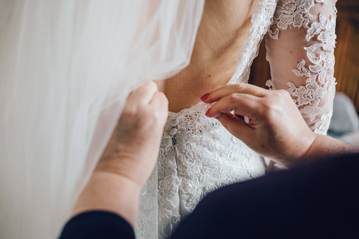 Wyresdale_midweek_Wedding_Photography_-_-13.jpg