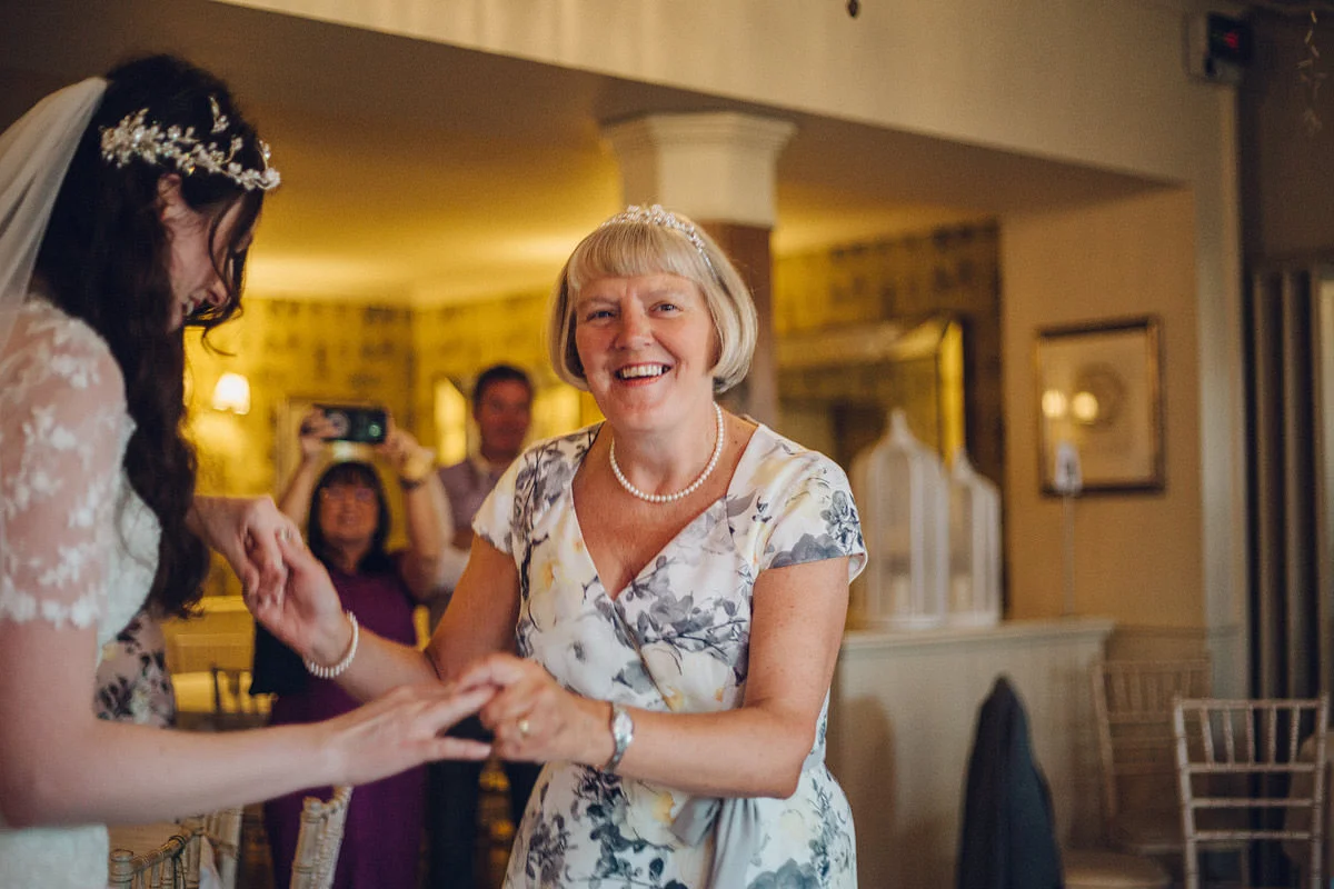 Claire_Basiuk_Shireburn_Arms_Wedding_Photography_-79.jpg