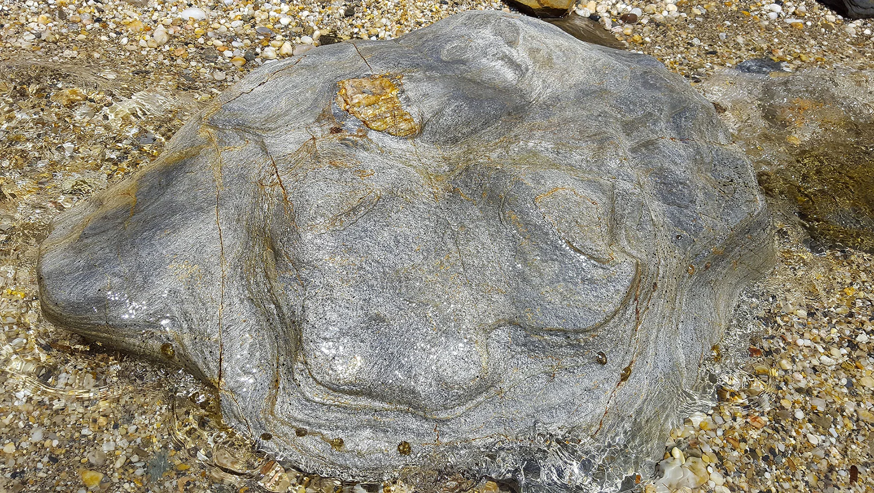 Galets-cap-benat-Magali-Paris-bijoux.jpg