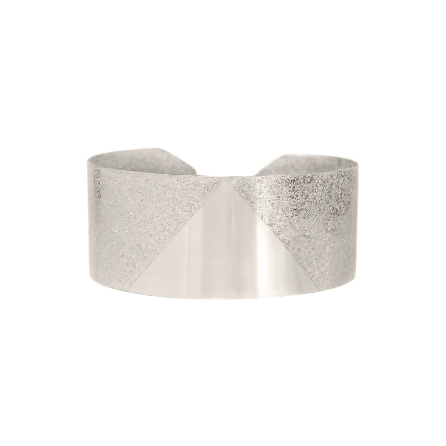 Magali-Paris-manchette-triangle-argent-levant