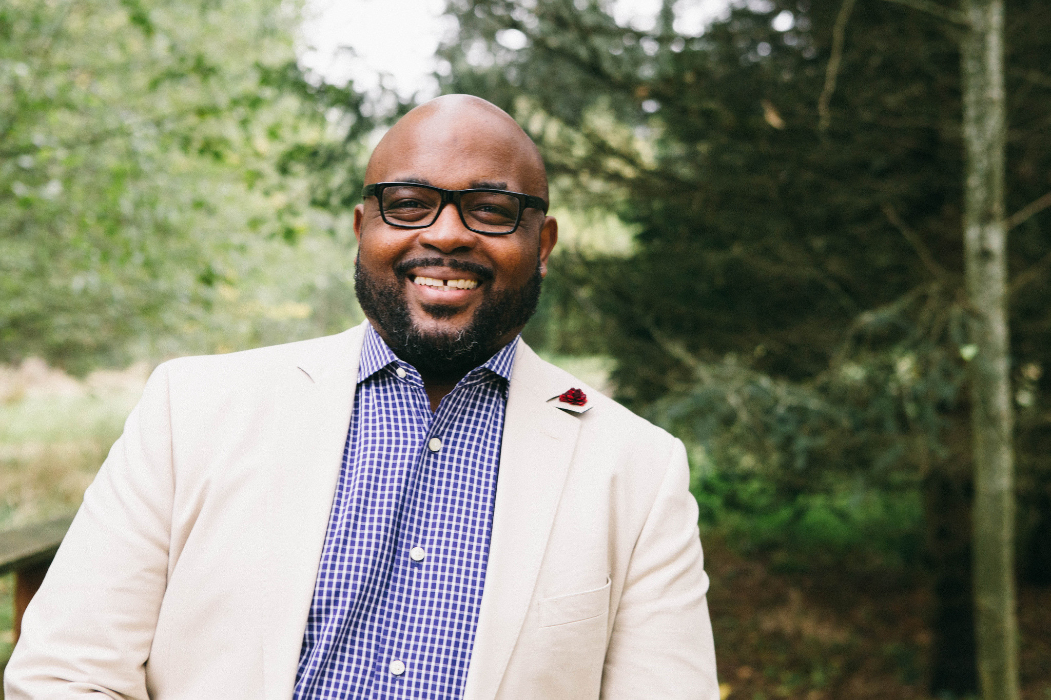 PastorMikeThomas_bioPic.jpeg