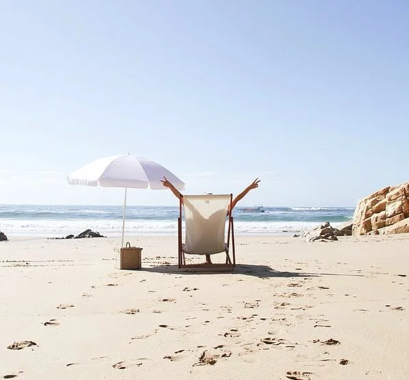 Plettenberg Bay tops many travel bucket lists, and it only takes one visit to our special part of the world to understand why. There's so much to see and do in the area, so we compiled a helpful Plettenberg Bay holiday checklist for your next trip. Link in bio. ⠀
⠀
Photograph taken by @wherejosiegoes while staying at @theoldrectoryhotel, a Rare Earth Retreats property in Plettenberg Bay, South Africa.