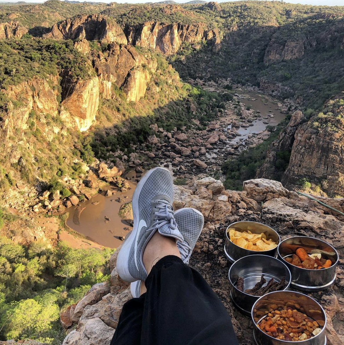 Lanner Gorge is one of our favourite spots for sundowners. @liandi7 is pictured here soaking up the last rays of the day in the best possible way – with a drink in hand and snacks at the ready.