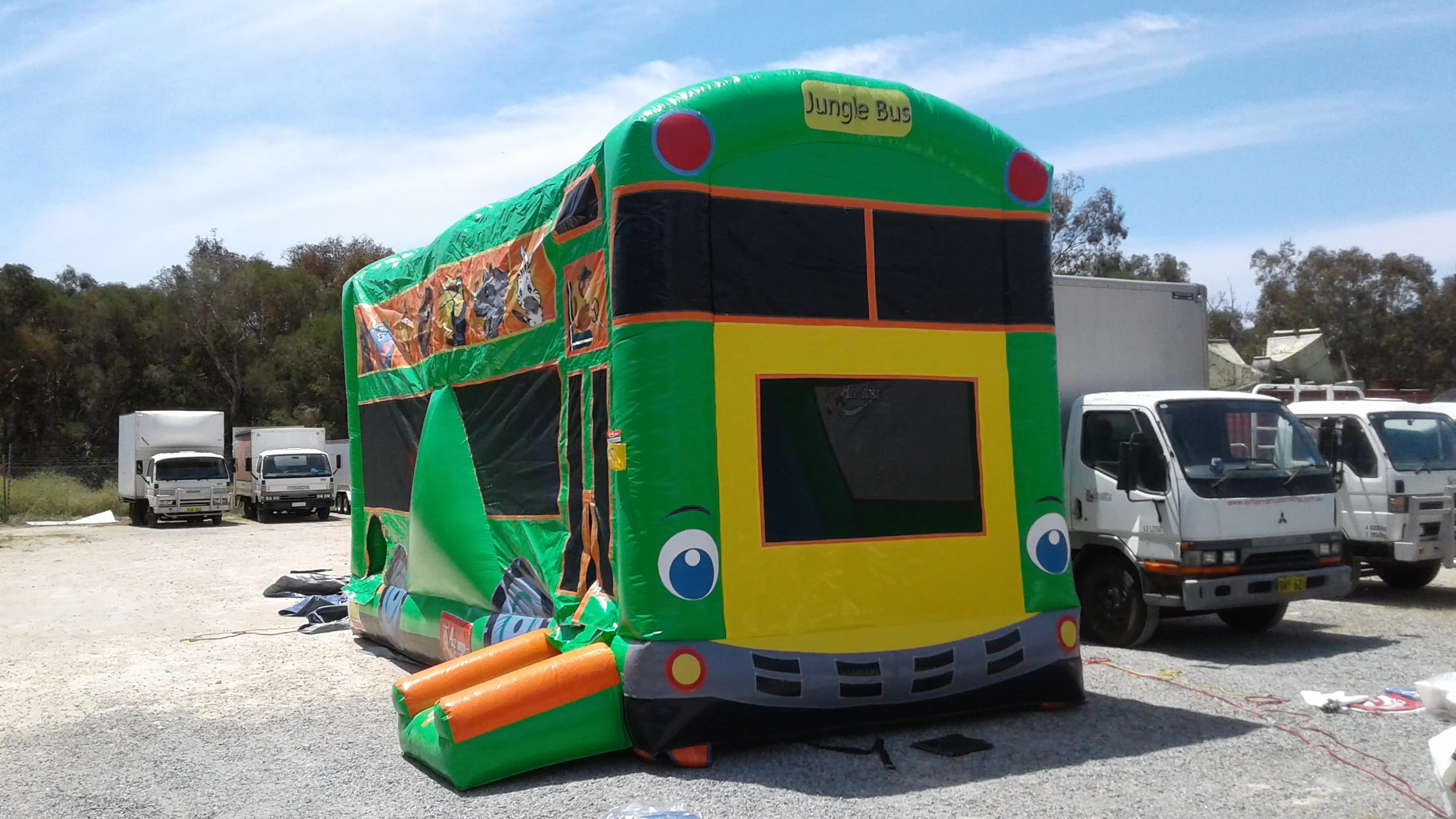 Safari Bus (2).jpg