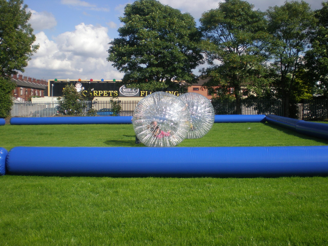 roller-ball-barrier-for-hire-.1.jpg