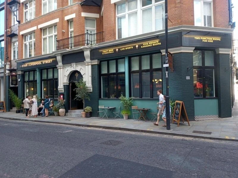 ELC-13886-146673-star-by-liverpool-street-london.jpg