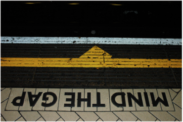 Romy Owens, “Mind the Gap (London 65),” Photograph