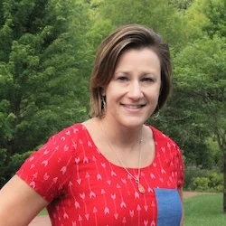 Gena Roberts.jpg