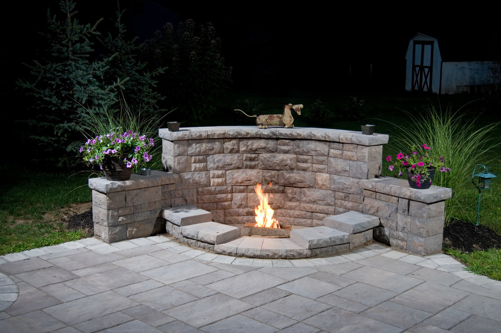 4 Beautiful Outdoor Fireplace And Fire, Outdoor Fireplace Landscape Design